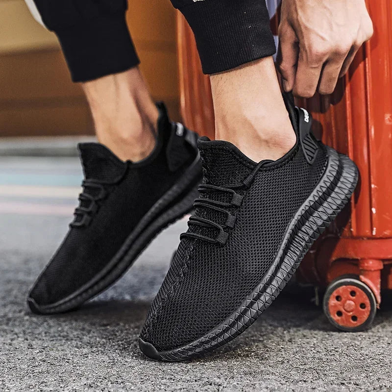 Lightweight Men's Running Shoes